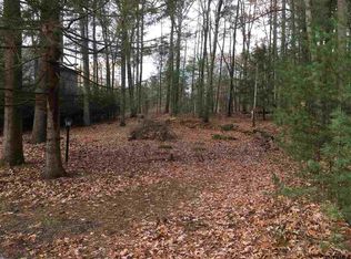 13 Dyer Rd, Lake George, NY 12845