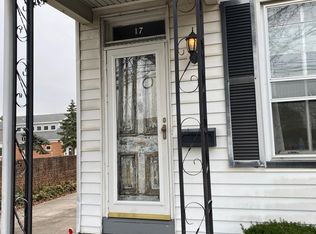 17 Walnut St, Haddonfield, NJ 08033