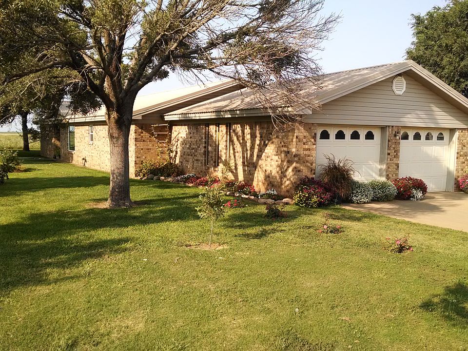 1st image of 824 County Road 23