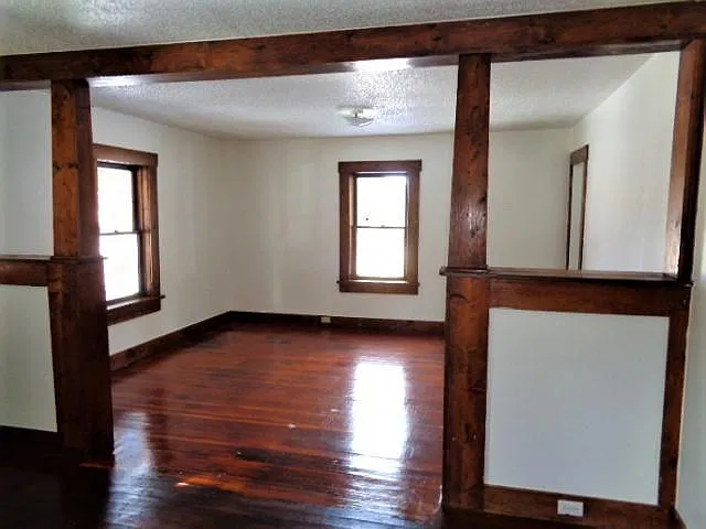1 bed, 891 sqft, $1,700 — Photo 4