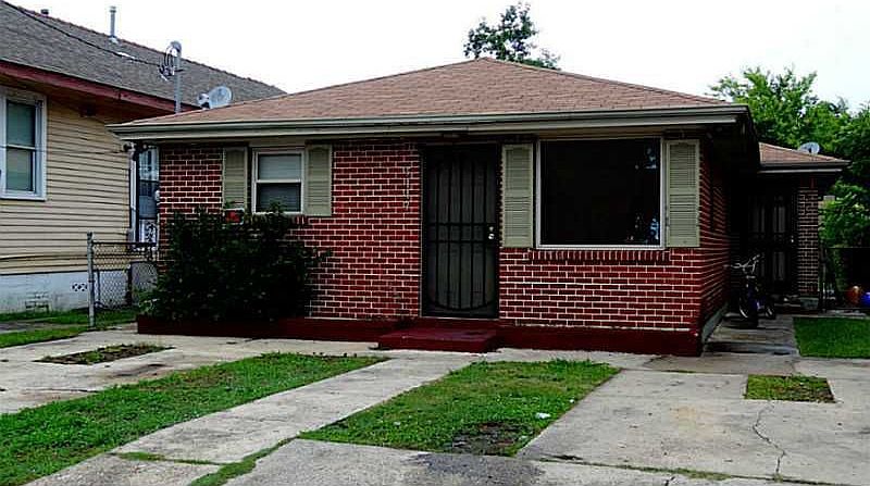 1st image of 5111 Burgundy St