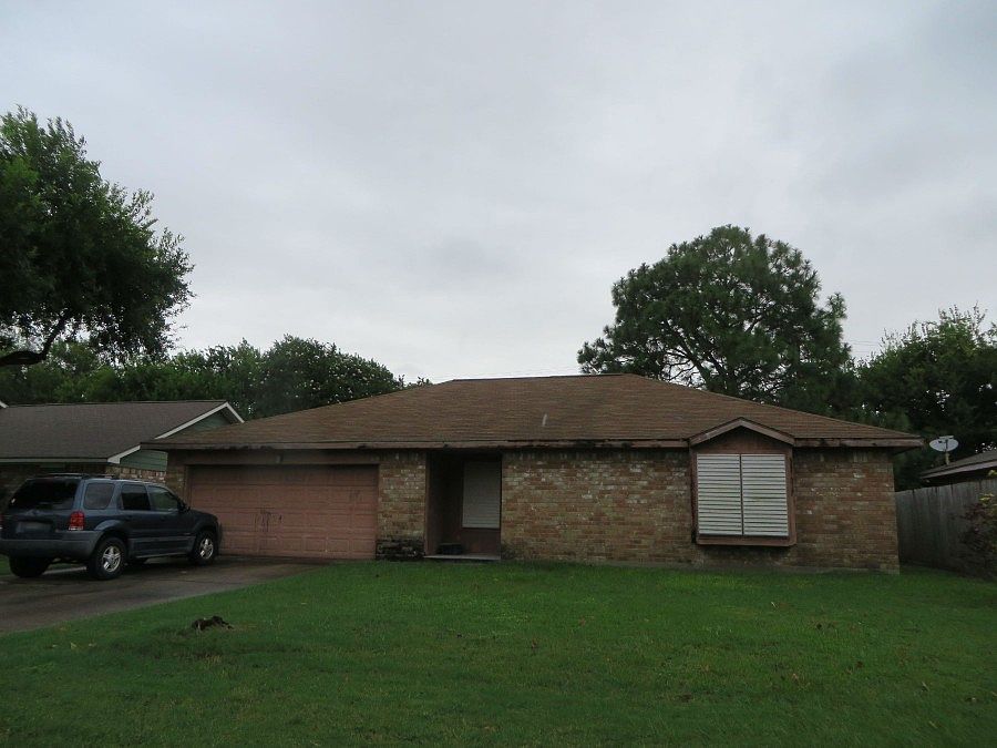 1st image of 514 29th Ave N