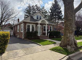 1905 Bryant Pl, Baldwin, NY 11510