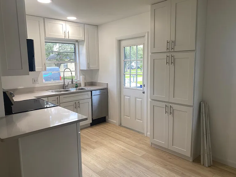 5014 W Idaho St — Photo 35