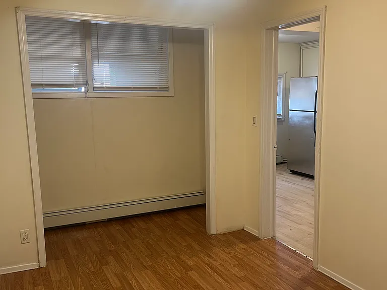 1037 Avenue C #2 — Photo 11