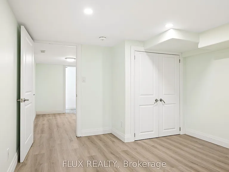 235 Guelph St #2 — Photo 13