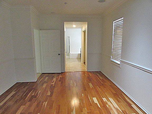 5th image of 16520 Stonecreek Dr