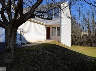 9143 Joyce Ln, Hummelstown, PA 17036