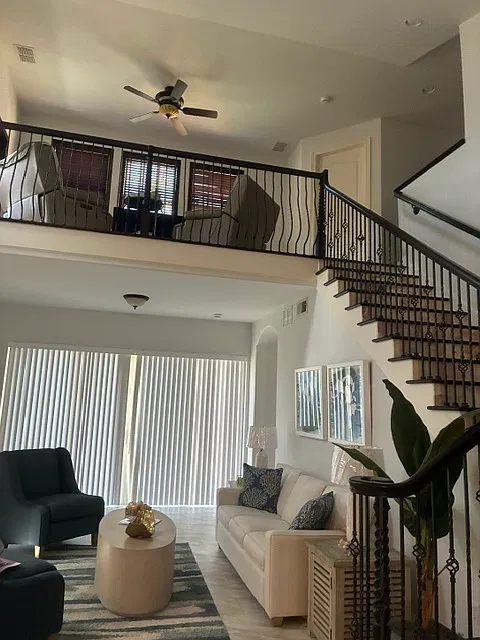 2 bed, 2300 sqft, $6,500 — Photo 1