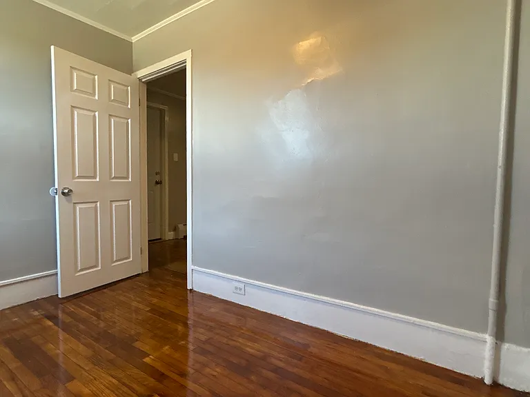 38 Prince Ave #E — Photo 20