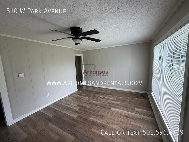 810 W Park Ave — Photo 3