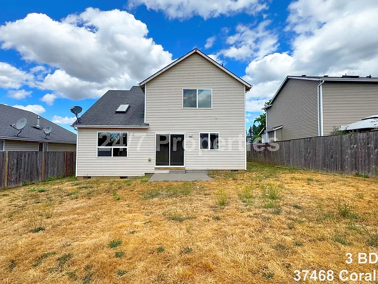 37468 Coralburst St — Photo 18
