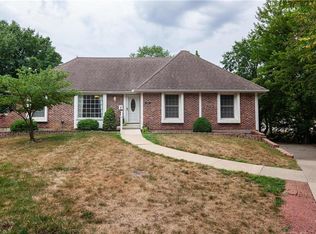 11824 W 99th Pl, Overland Park, KS 66214