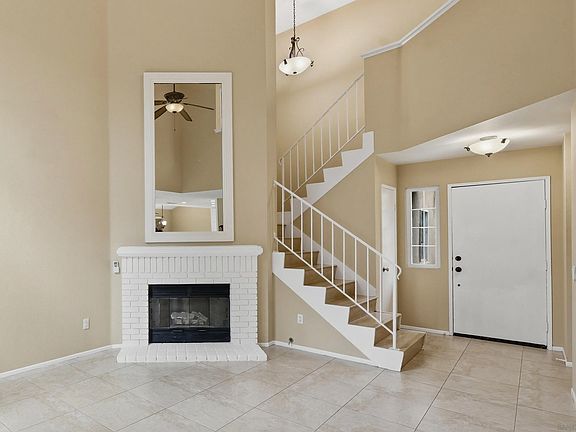 4th image of 2685 Regent Rd