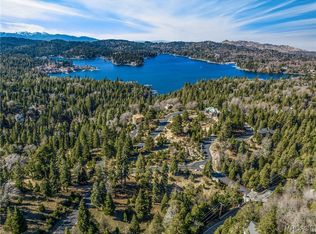 109 Mill Pond Rd, Lake Arrowhead, CA 92352