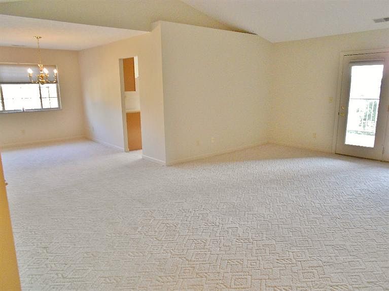 3341 Diehl Rd Cincinnati, OH, 45211 Apartments for Rent Zillow