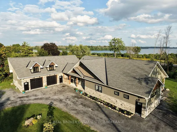 15616 Manning Rd, South Stormont, ON K0C 1M0