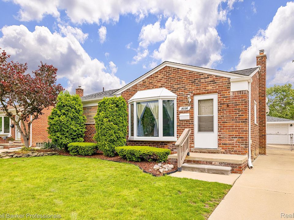 1st image of 8536 Blackburn Dr