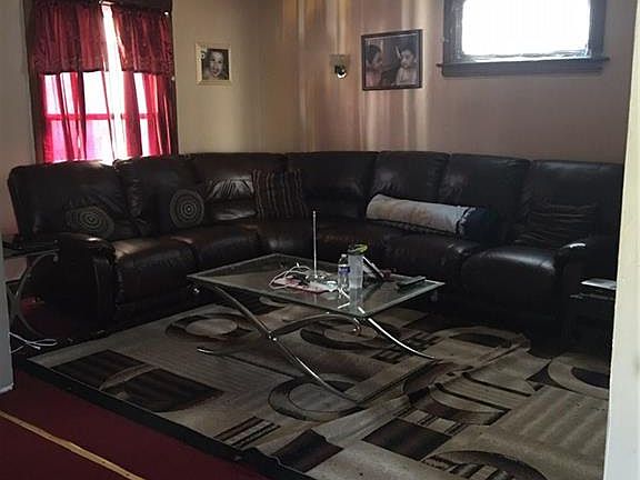 3rd image of 17 Vernon Pl