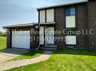 3941 Glenburne Blvd, Lansing, MI 48911