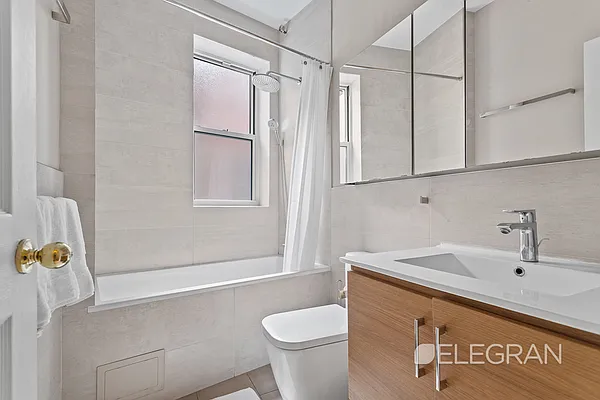 Sold by (Legacy) Elegran | media 6