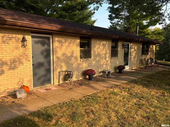 9218 Columbus Rd, Fowler, IL 62338