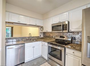 6655 Huntington Lakes Cir APT 101, Naples, FL 34119