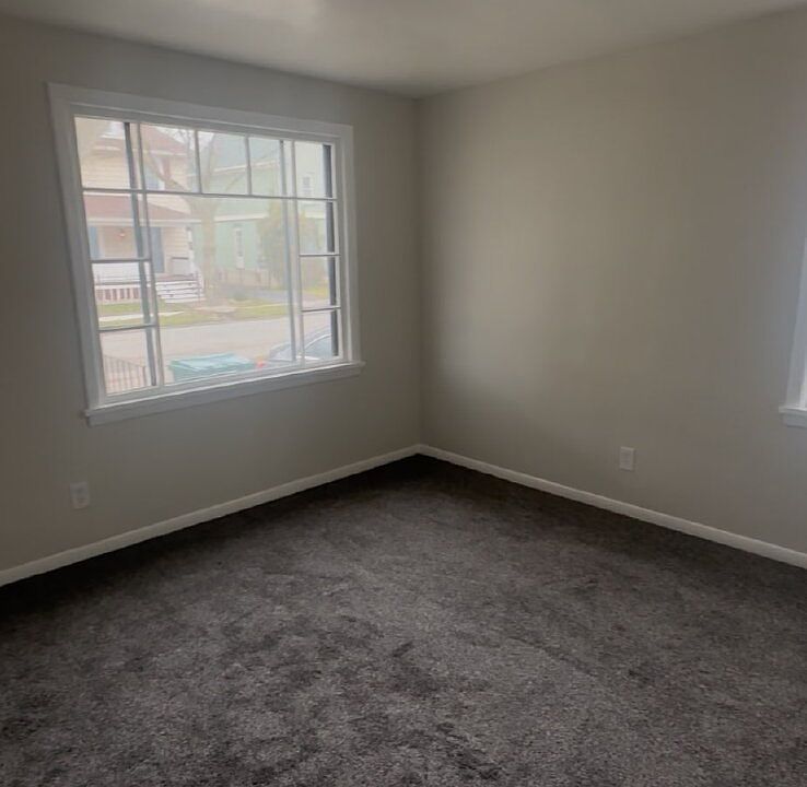 1st image of 81 Newcomb St