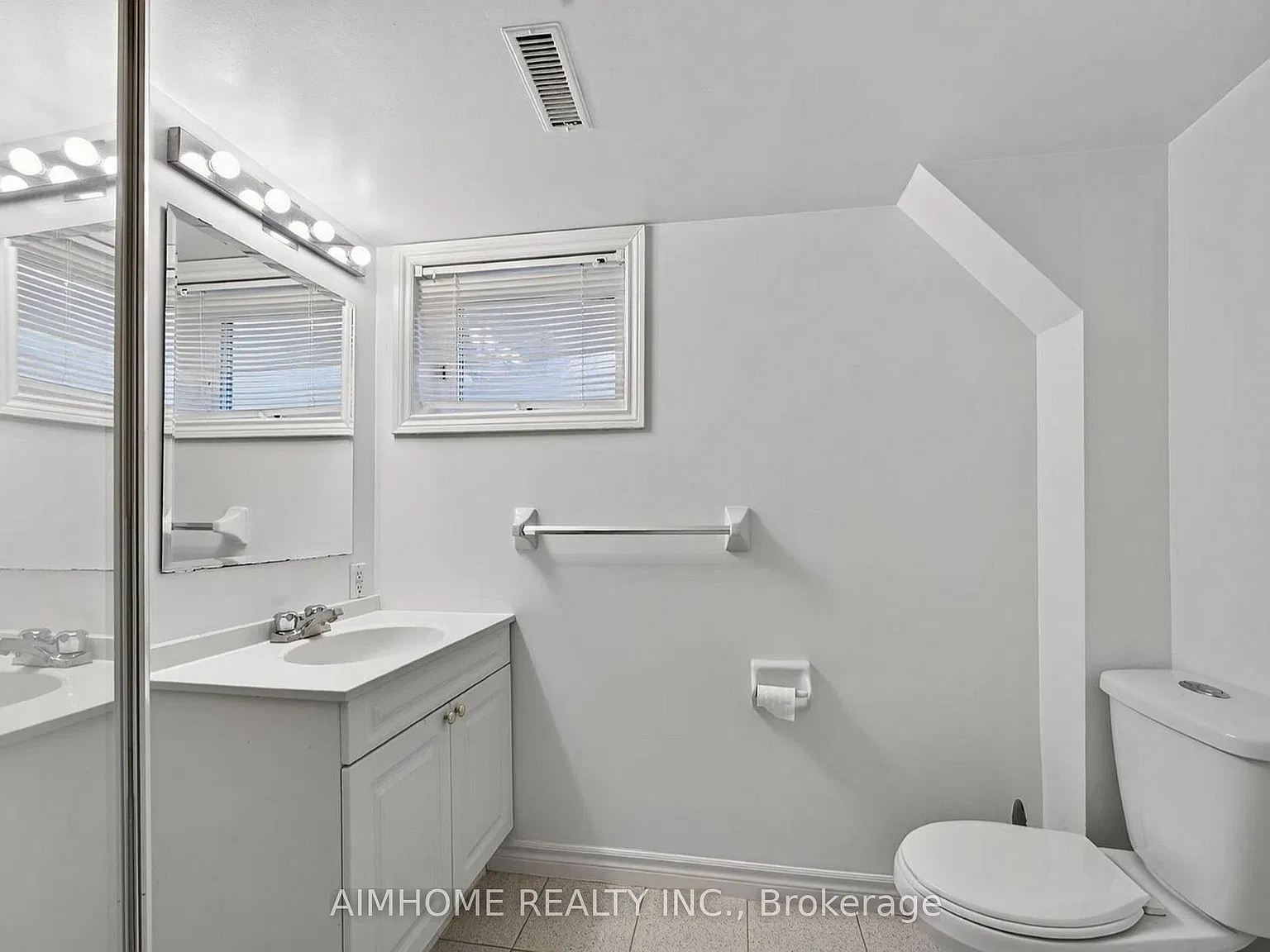 1 bed, $1,300 — Photo 3
