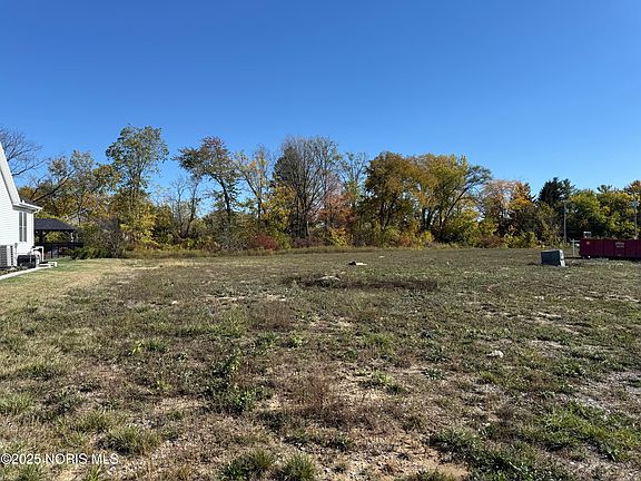 2nd image of 5641 Olive Tree Ln