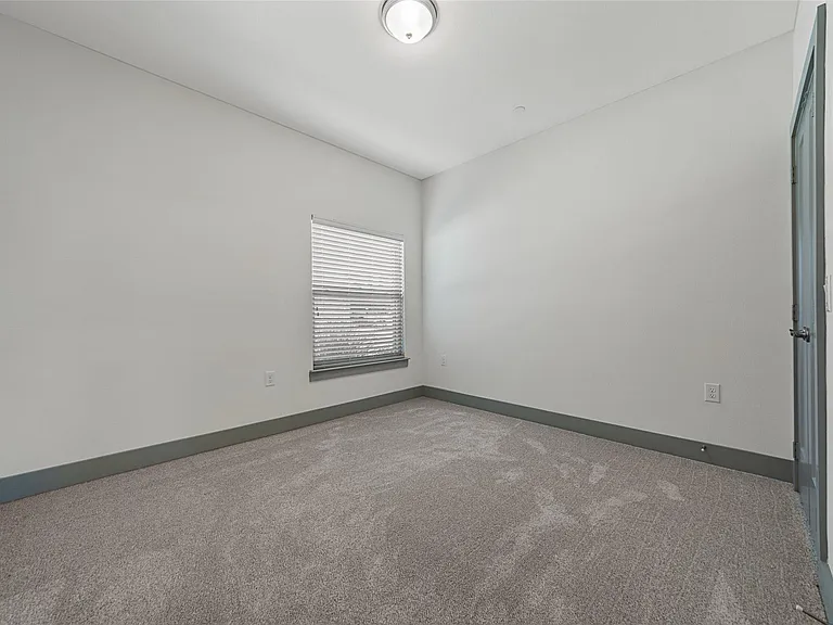 4130 Pequin Dr — Photo 18