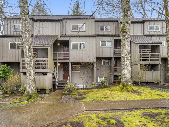 4 Touchstone Ct #80, Lake Oswego, OR 97035