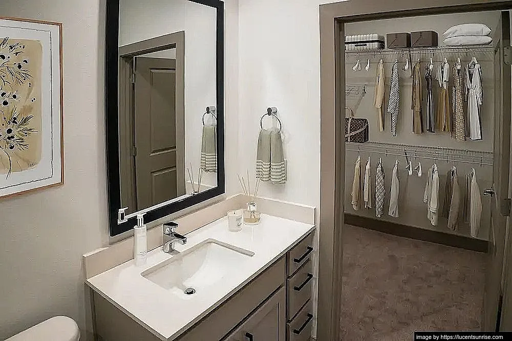 2 bed, 2.0 bath, 1710 sqft, $2,785 — Photo 1