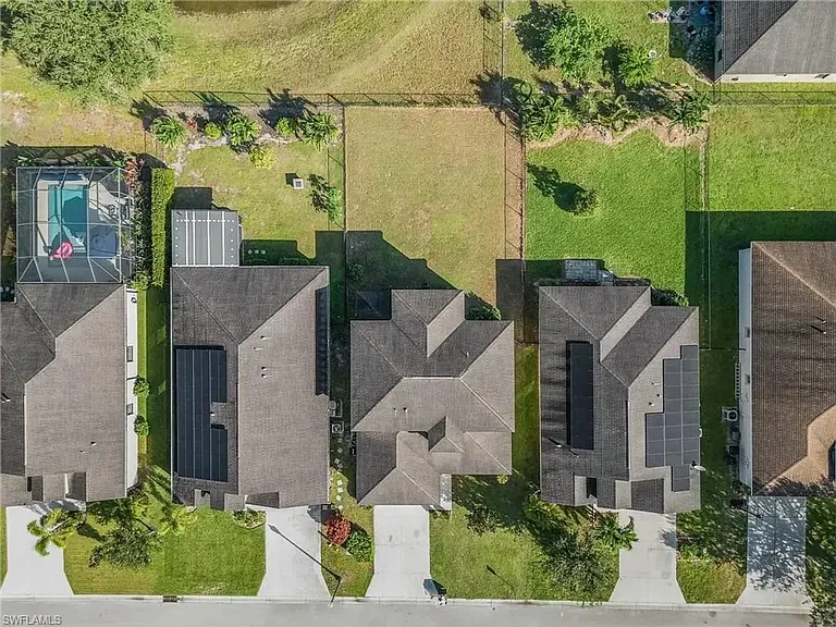 306 Shadow Lakes Dr — Photo 13