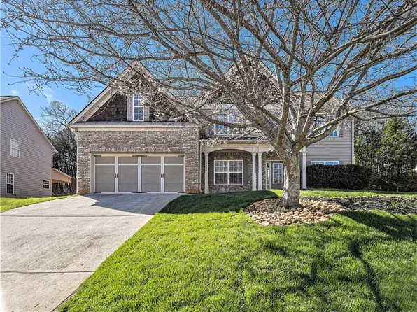 3858 Walnut Grove Way, Gainesville, GA 30506