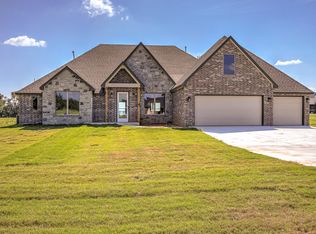 1575 Clara Ct, Fort Gibson, OK 74434