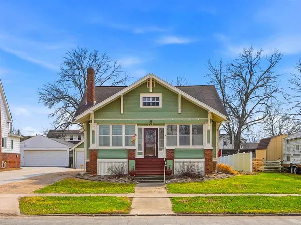 155 W South St, Marengo, IA 52301