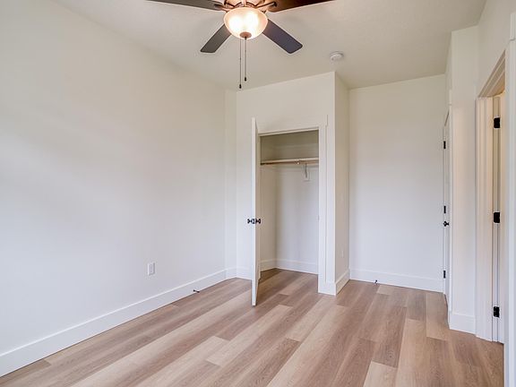 4th image of 3722 NW Port Ave APT 302