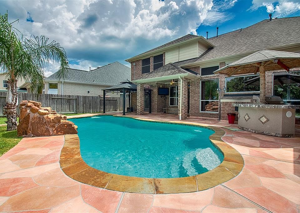 1st image of 10215 Elizabeth Rose Dr