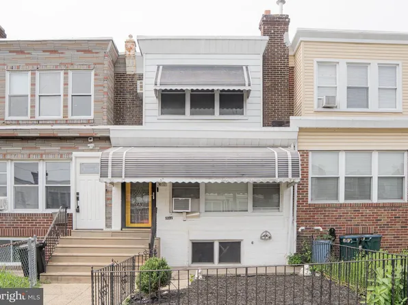 2642 S 66th St, Philadelphia, PA 19142