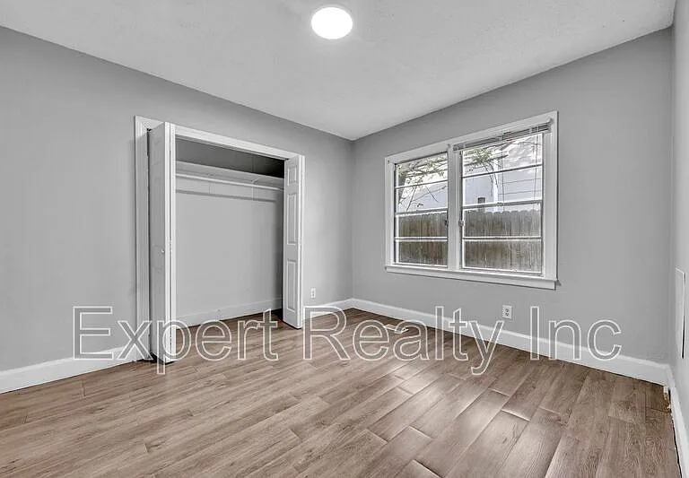 616 Rutledge Dr — Photo 32