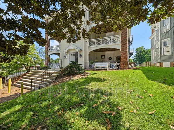 318 N Main St #K, Suffolk, VA 23434