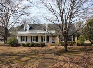 1205 Elm Rd, Corinth, MS 38834