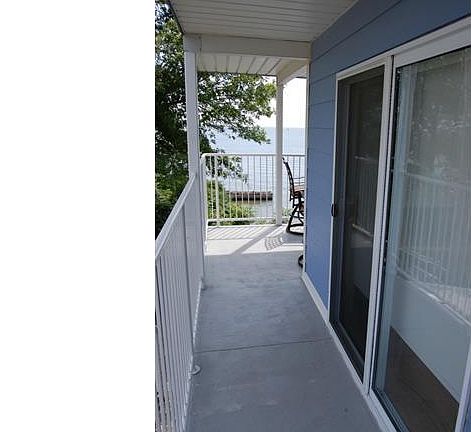 4th image of 400 Swartz Ln #200