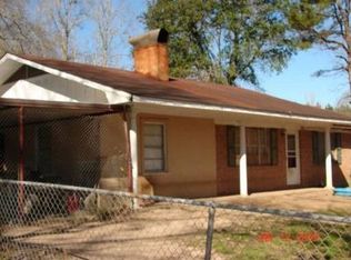 160 Chester McKay Rd, Pollock, LA 71467