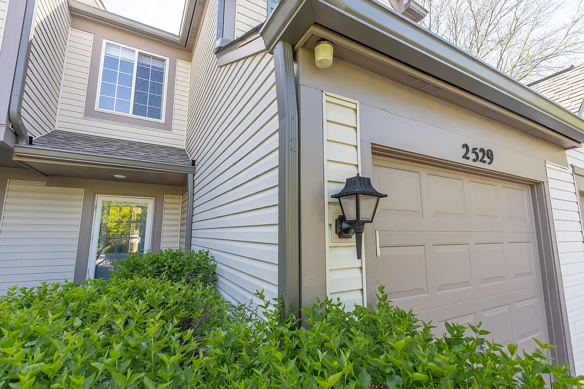 Building Photo - 2529 Bordeaux Ln