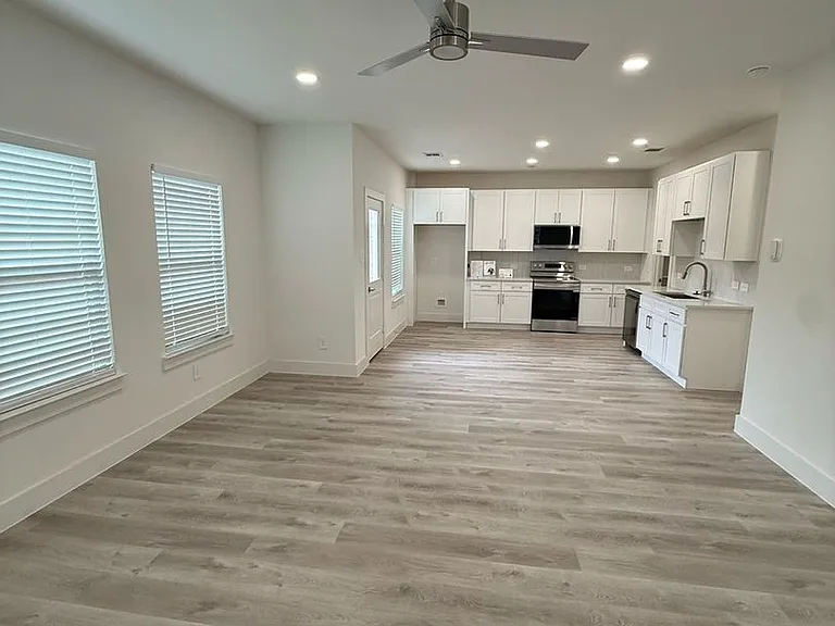 144 Pinkie Holmes Dr — Photo 5