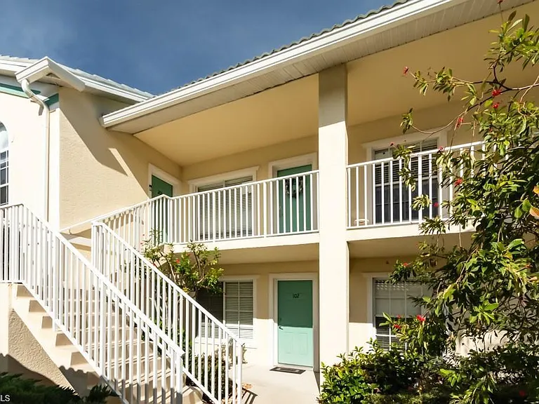 4985 Sandra Bay Dr #201 — Photo 3