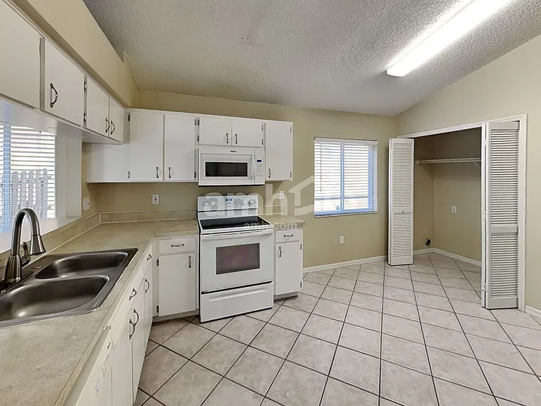 1821 Rudder Dr — Photo 6