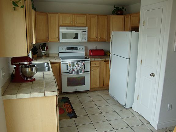 5th image of 2008 S 4th St W
